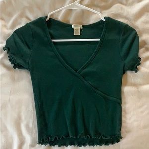 Green fitted crop top